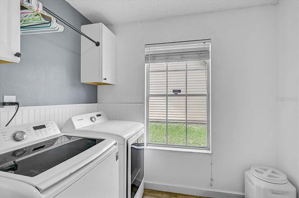 For Sale: $525,000 (4 beds, 2 baths, 1990 Square Feet)