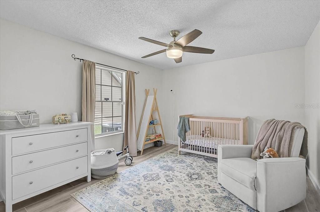 For Sale: $525,000 (4 beds, 2 baths, 1990 Square Feet)