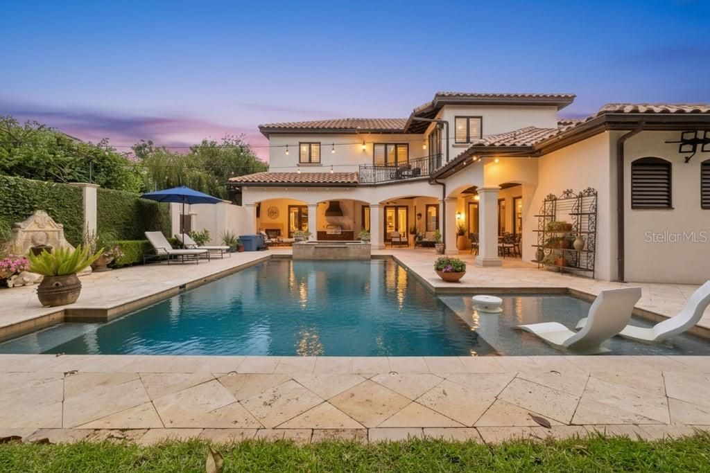 For Sale: $6,000,000 (5 beds, 6 baths, 7397 Square Feet)
