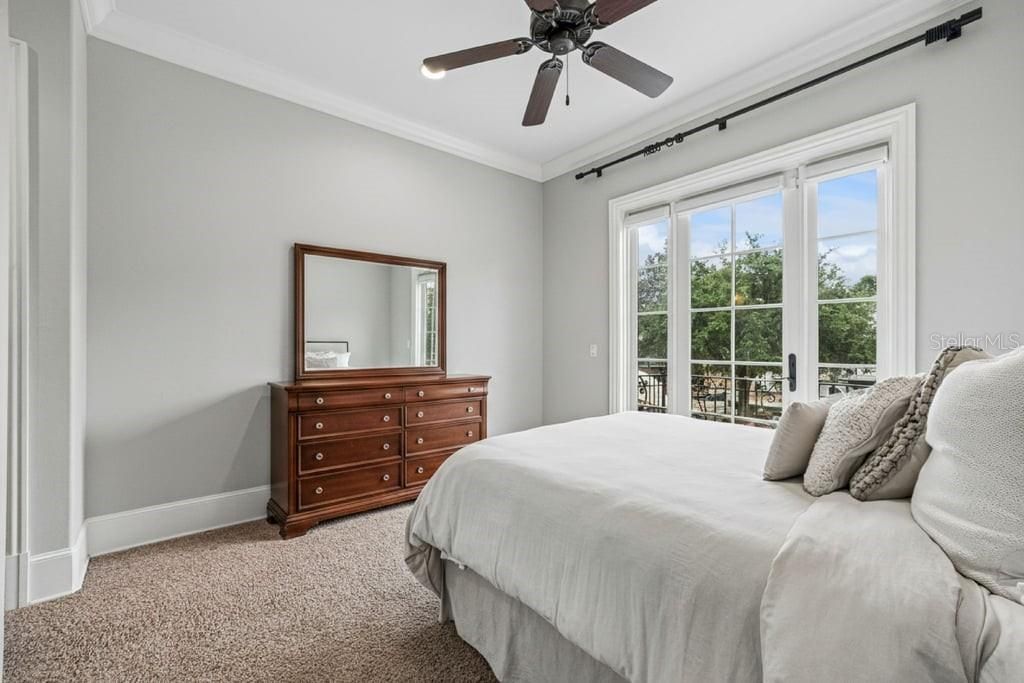 For Sale: $6,000,000 (5 beds, 6 baths, 7397 Square Feet)