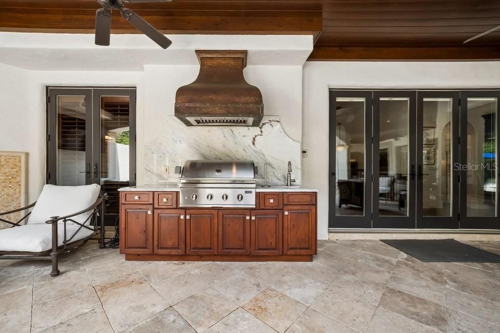 For Sale: $6,000,000 (5 beds, 6 baths, 7397 Square Feet)