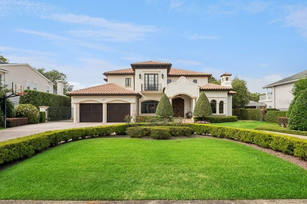 For Sale: $6,000,000 (5 beds, 6 baths, 7397 Square Feet)