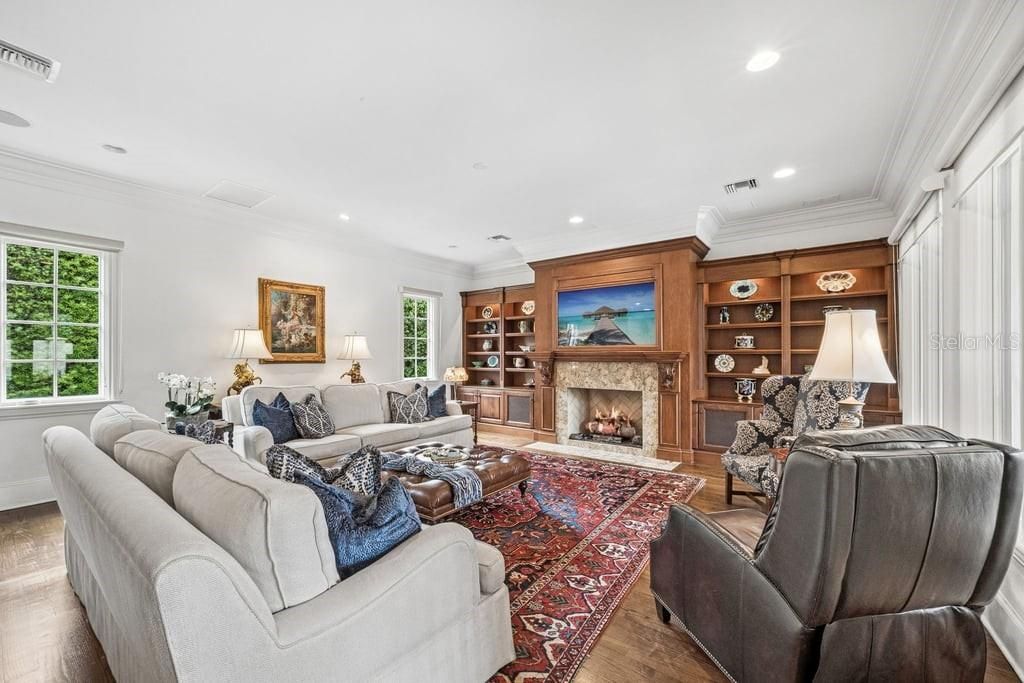 For Sale: $6,000,000 (5 beds, 6 baths, 7397 Square Feet)