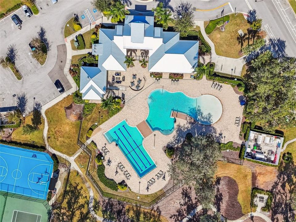 For Sale: $410,000 (4 beds, 3 baths, 2377 Square Feet)