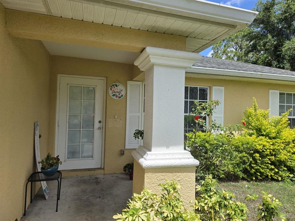 En Venta: $260,000 (3 camas, 2 baños, 1302 Pies cuadrados)