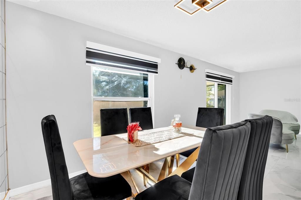 For Sale: $330,000 (2 beds, 2 baths, 1330 Square Feet)