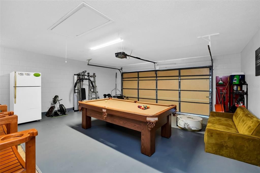 For Sale: $330,000 (2 beds, 2 baths, 1330 Square Feet)