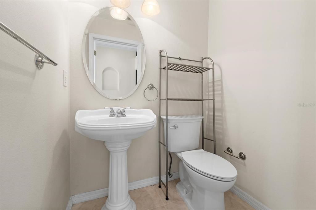 For Sale: $1,499,000 (4 beds, 5 baths, 3612 Square Feet)