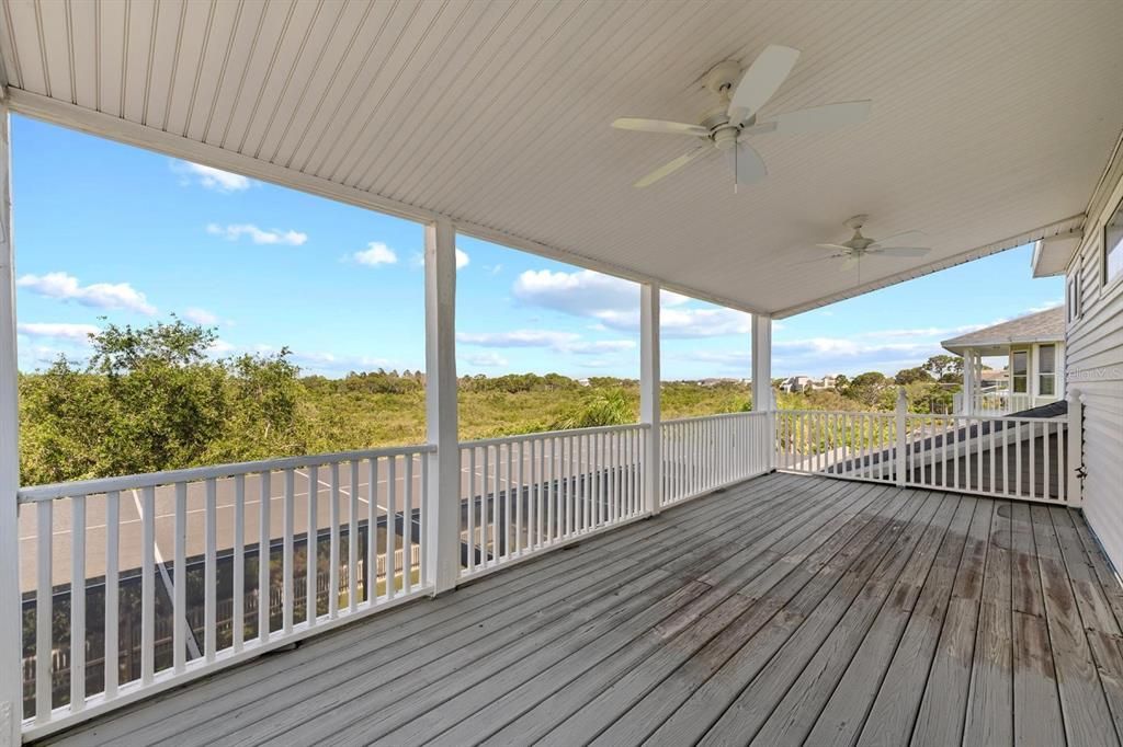 Active With Contract: $1,149,000 (4 beds, 5 baths, 3612 Square Feet)