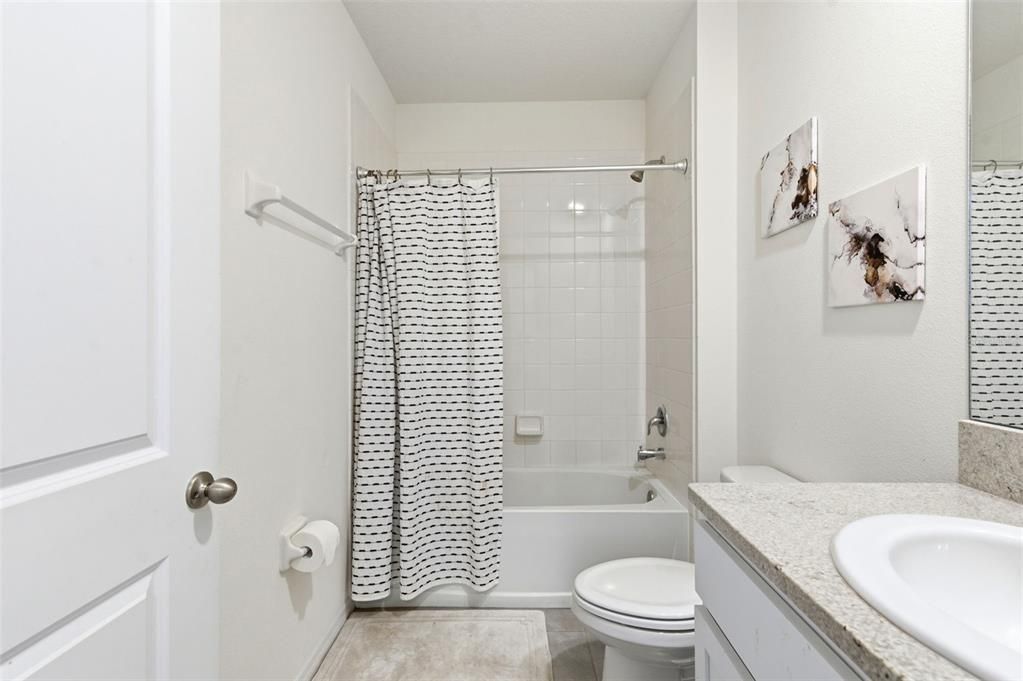 For Sale: $375,000 (4 beds, 2 baths, 1846 Square Feet)