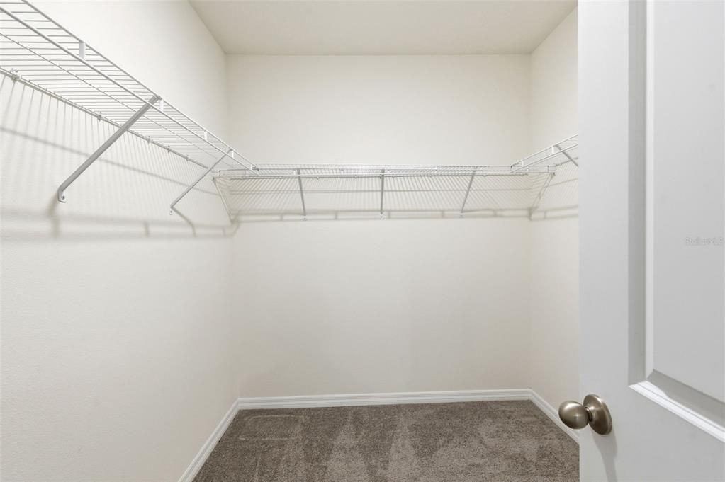 For Sale: $375,000 (4 beds, 2 baths, 1846 Square Feet)