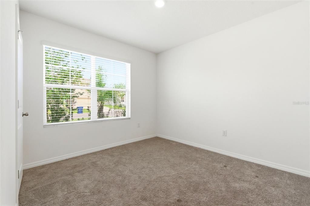 For Sale: $375,000 (4 beds, 2 baths, 1846 Square Feet)