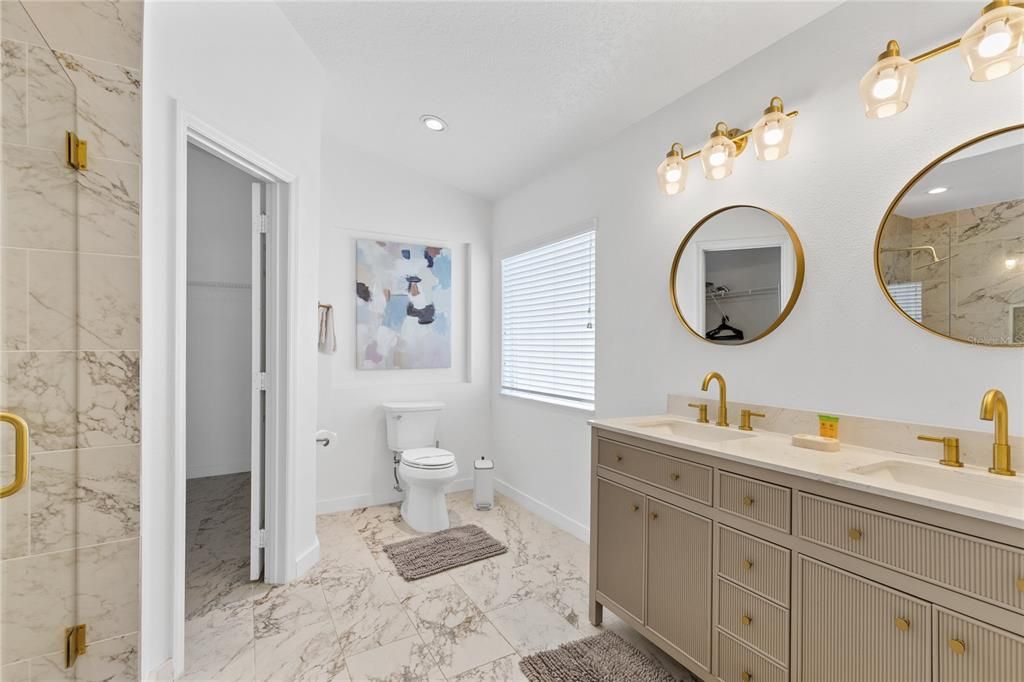 For Sale: $465,000 (4 beds, 3 baths, 1960 Square Feet)