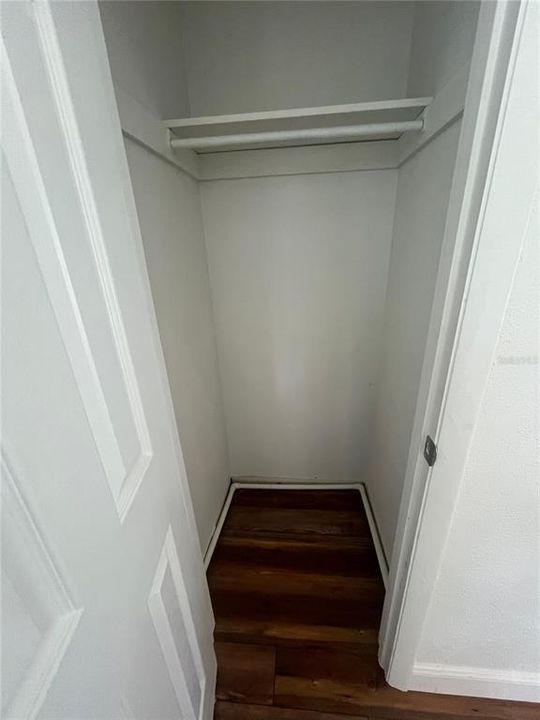 В аренду: $1,900 (4 спален, 2 ванн, 1484 Квадратных фут)