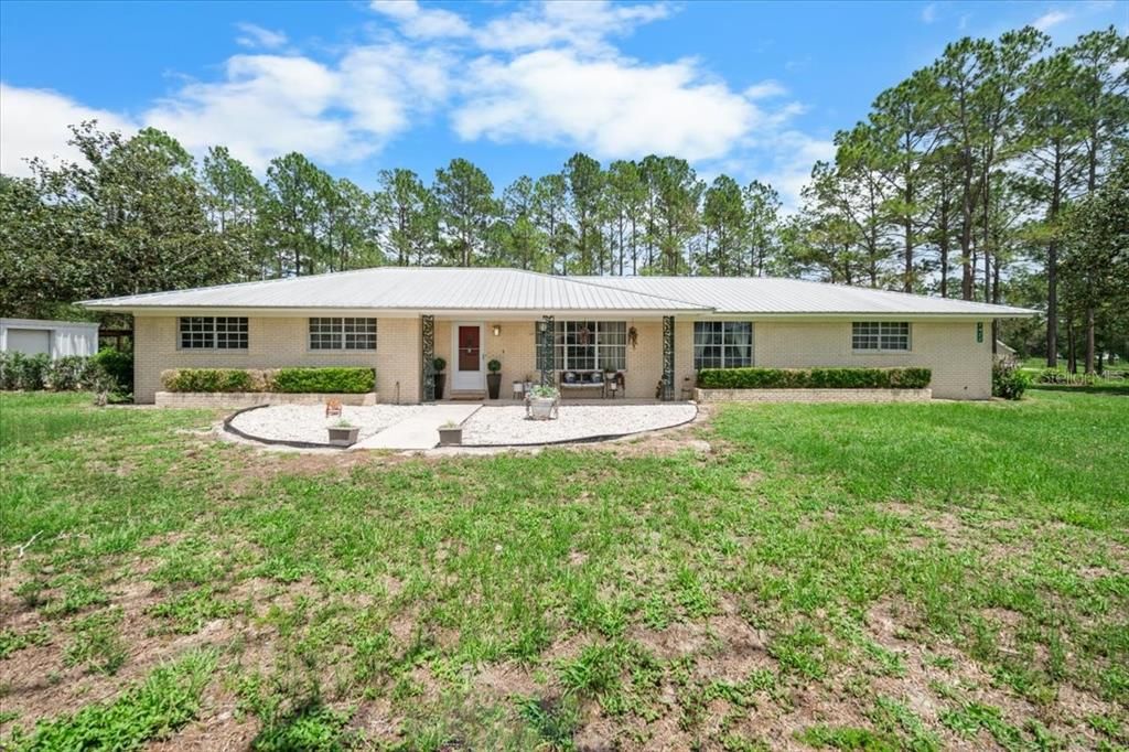 For Sale: $459,997 (3 beds, 2 baths, 2336 Square Feet)