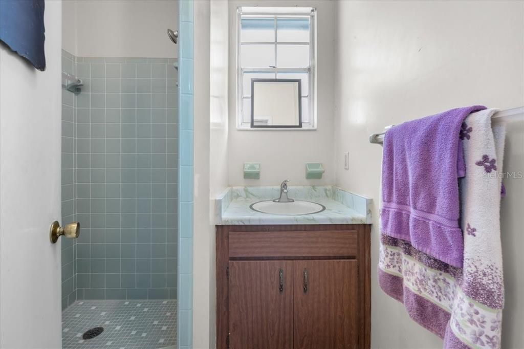 For Sale: $459,997 (3 beds, 2 baths, 2336 Square Feet)
