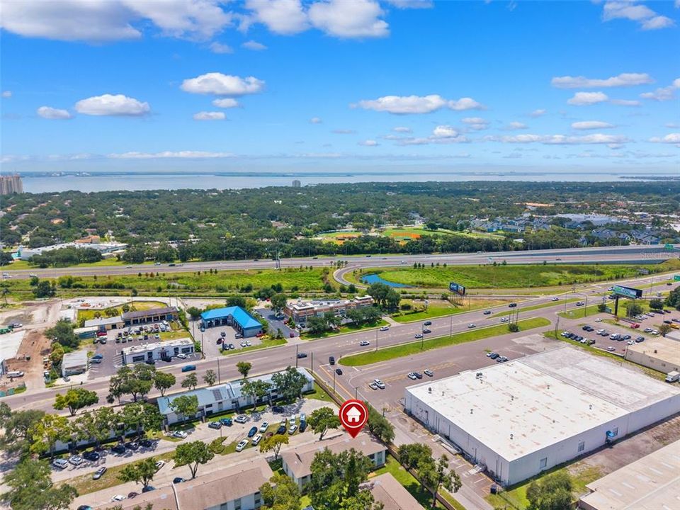 For Sale: $180,000 (2 beds, 1 baths, 781 Square Feet)