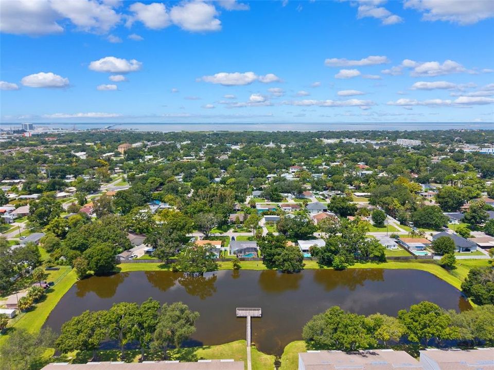 For Sale: $180,000 (2 beds, 1 baths, 781 Square Feet)