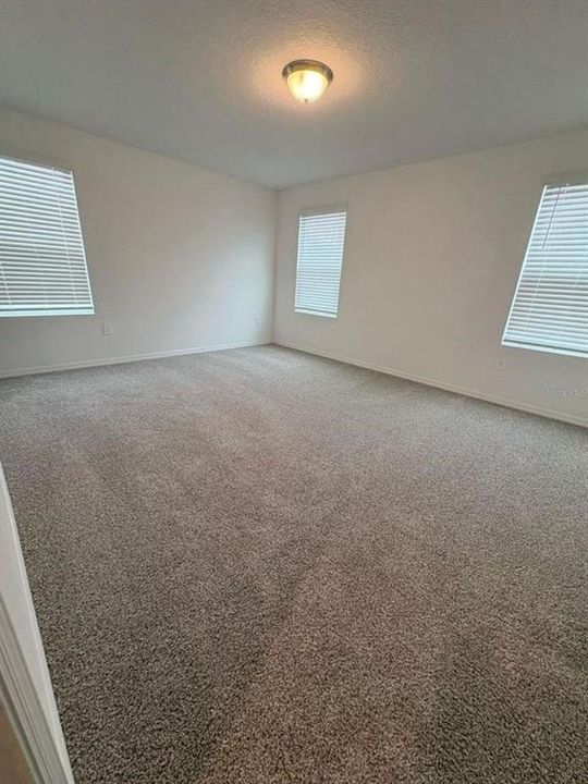 В аренду: $2,300 (3 спален, 2 ванн, 1485 Квадратных фут)