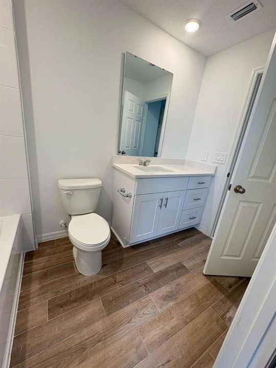 В аренду: $2,300 (3 спален, 2 ванн, 1485 Квадратных фут)
