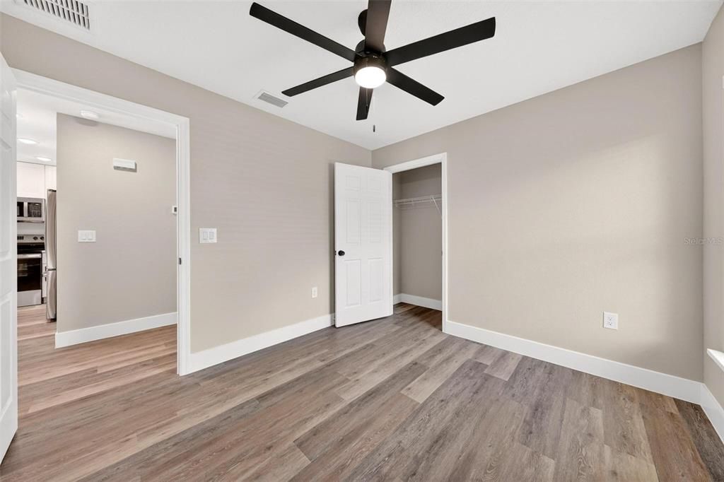 For Rent: $1,950 (3 beds, 2 baths, 1700 Square Feet)