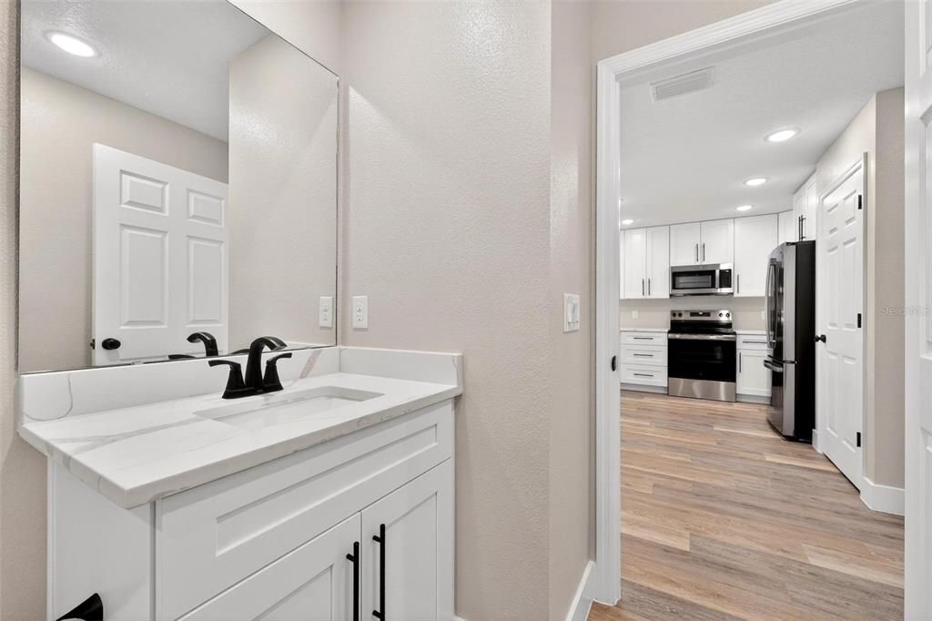 For Rent: $1,950 (3 beds, 2 baths, 1700 Square Feet)