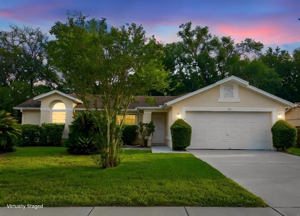For Sale: $359,900 (3 beds, 2 baths, 1437 Square Feet)
