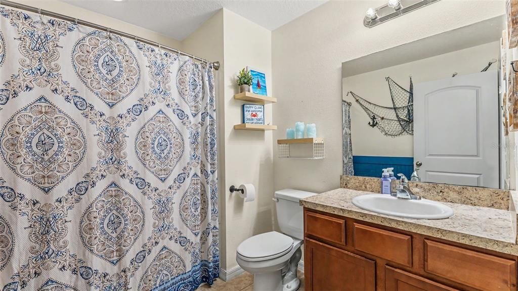 For Sale: $265,000 (3 beds, 2 baths, 1380 Square Feet)