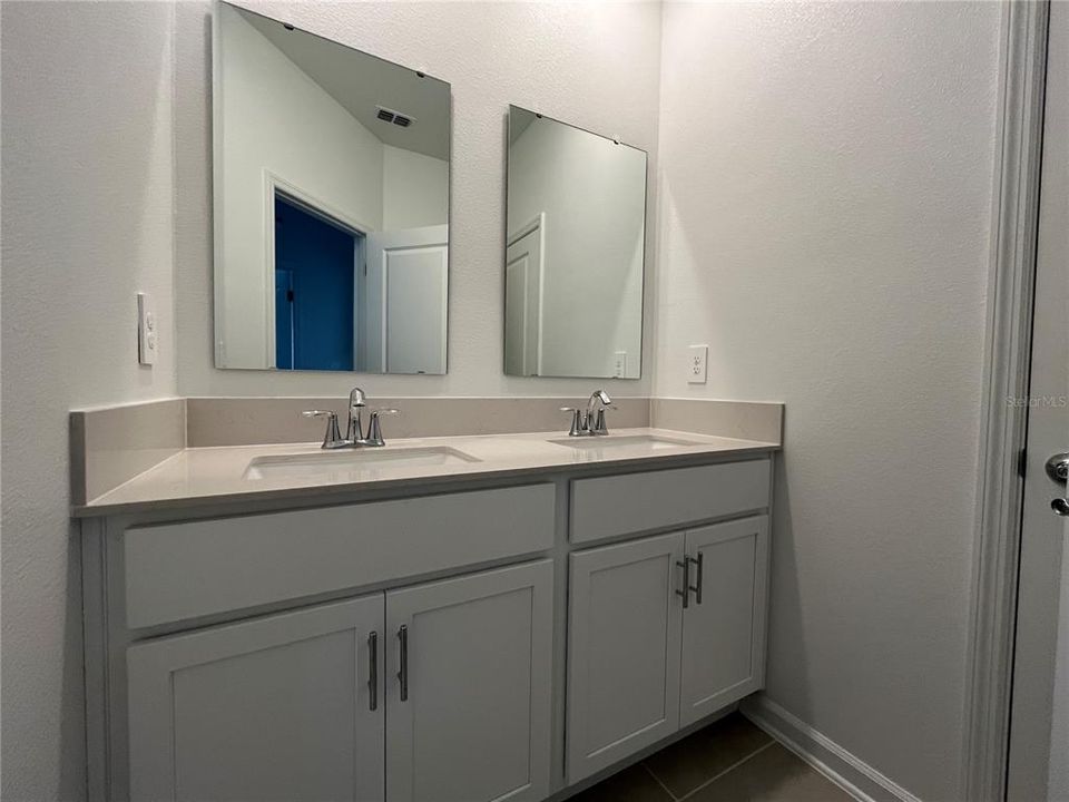 For Rent: $2,699 (4 beds, 3 baths, 2030 Square Feet)