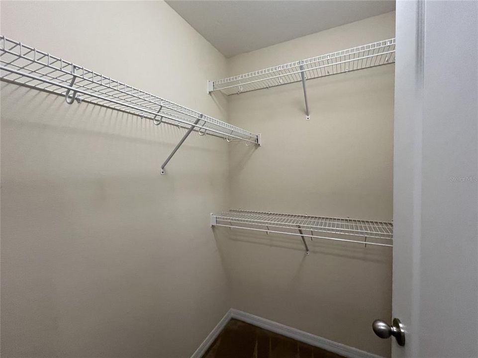 В аренду: $2,499 (3 спален, 2 ванн, 1735 Квадратных фут)