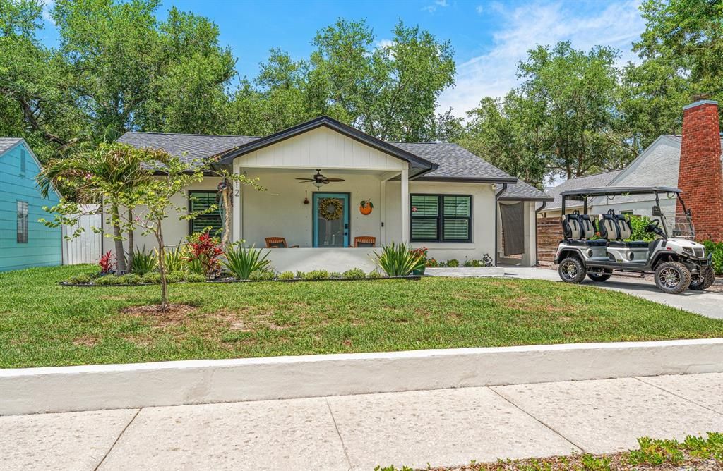 Activo con contrato: $525,000 (2 camas, 1 baños, 1000 Pies cuadrados)