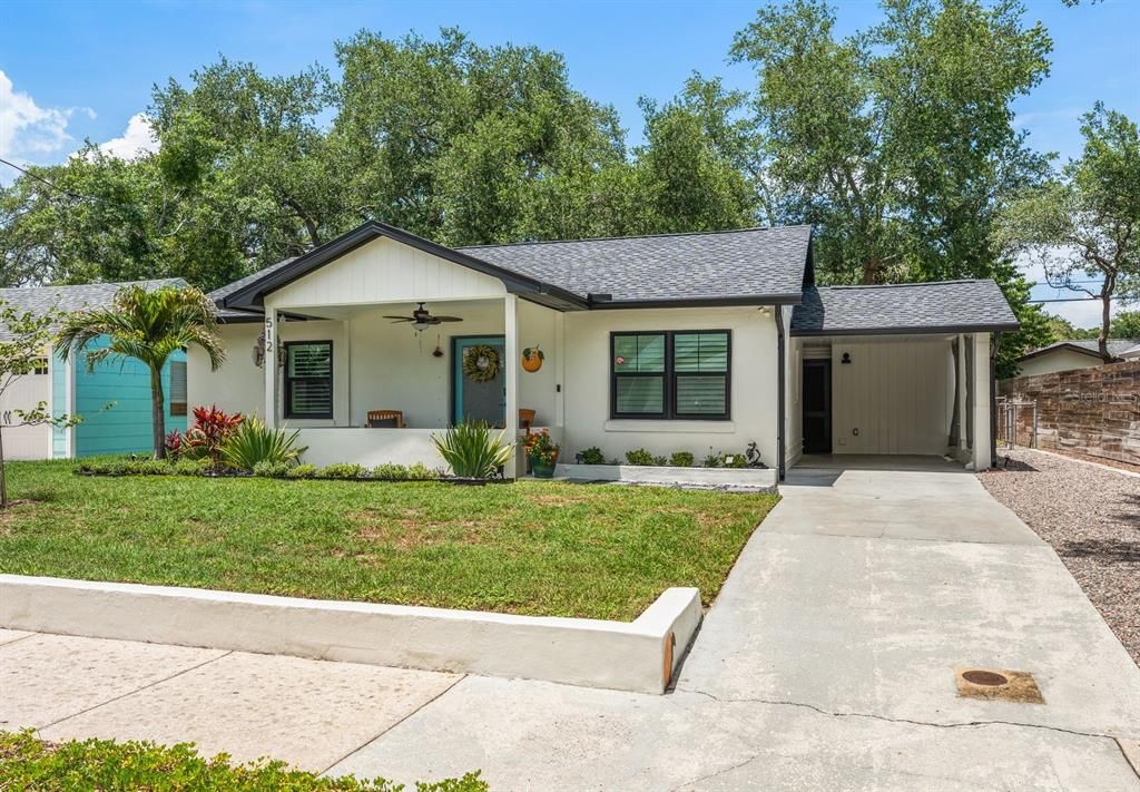 Activo con contrato: $525,000 (2 camas, 1 baños, 1000 Pies cuadrados)