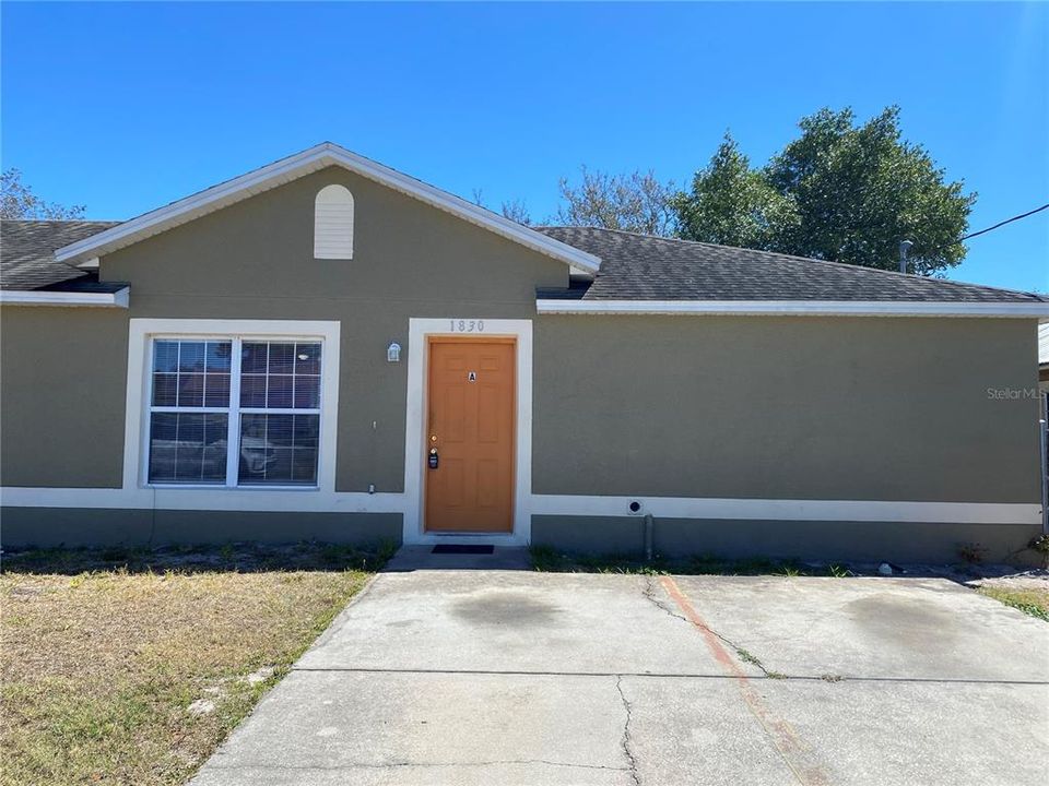 For Rent: $1,600 (3 beds, 1 baths, 1075 Square Feet)