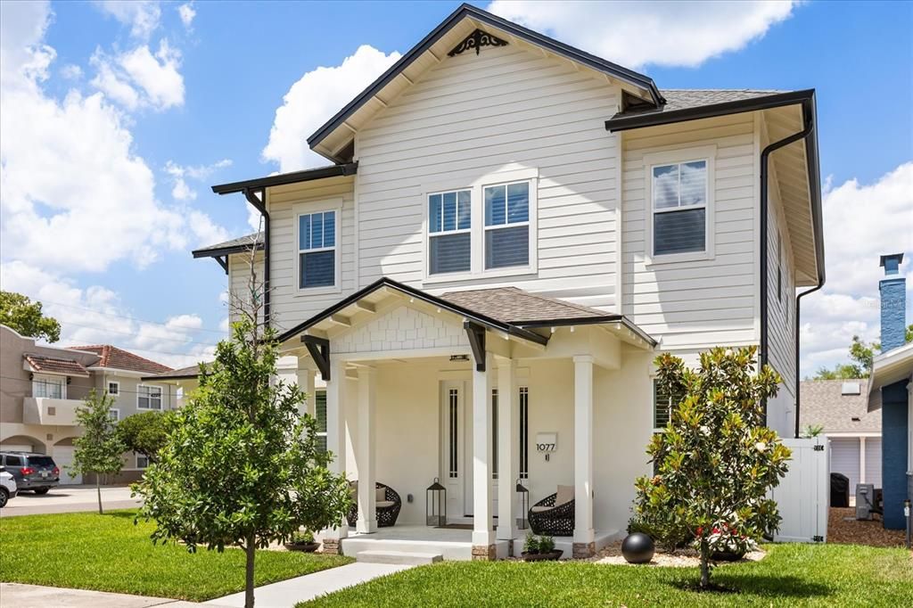 For Sale: $1,395,000 (4 beds, 4 baths, 3046 Square Feet)