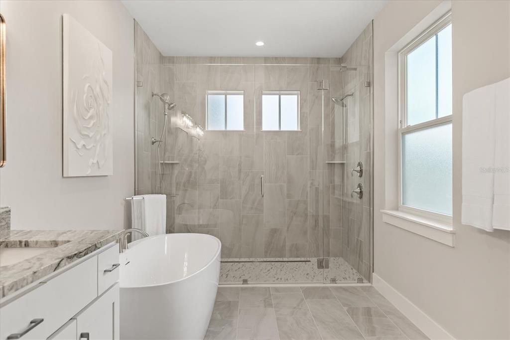 For Sale: $1,395,000 (4 beds, 4 baths, 3046 Square Feet)