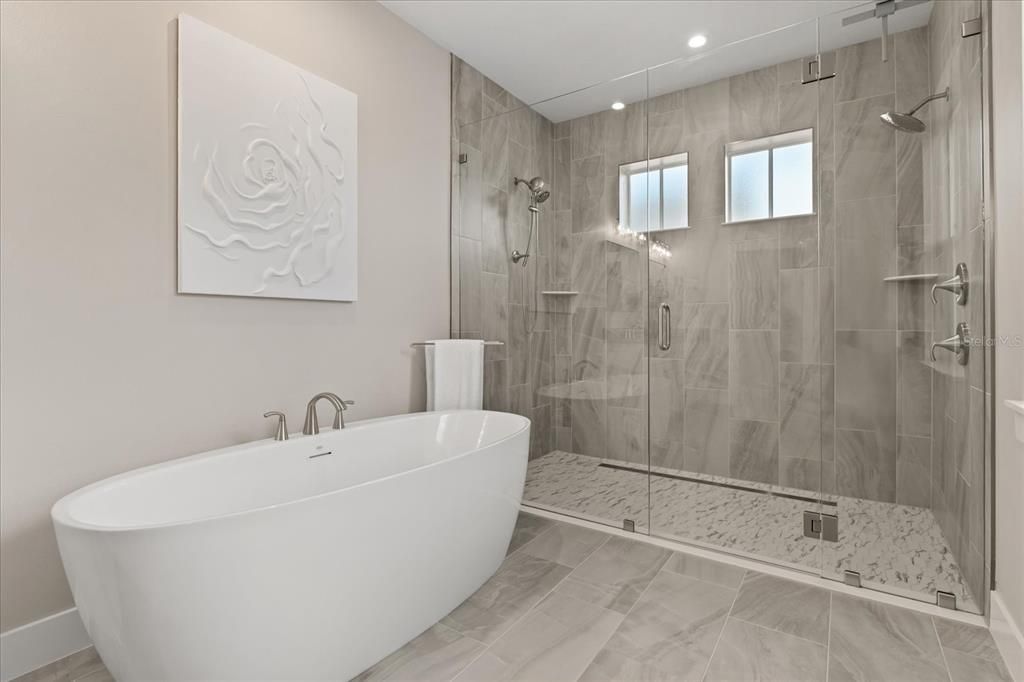 For Sale: $1,395,000 (4 beds, 4 baths, 3046 Square Feet)