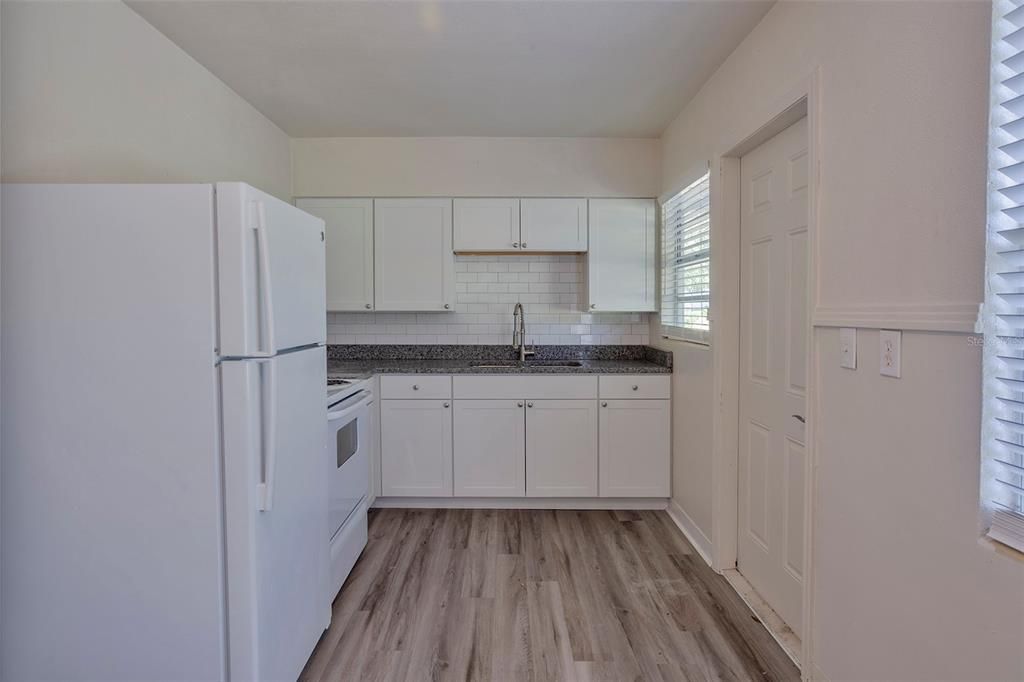 For Sale: $1,249,000 (0 beds, 0 baths, 3633 Square Feet)