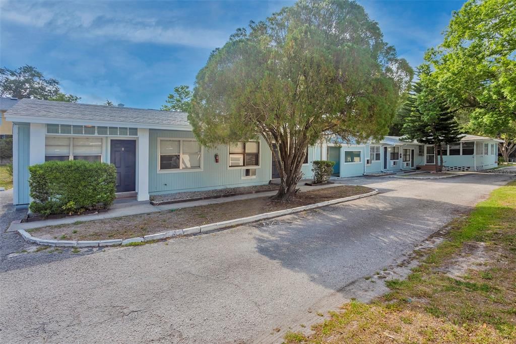 For Sale: $1,249,000 (0 beds, 0 baths, 3633 Square Feet)