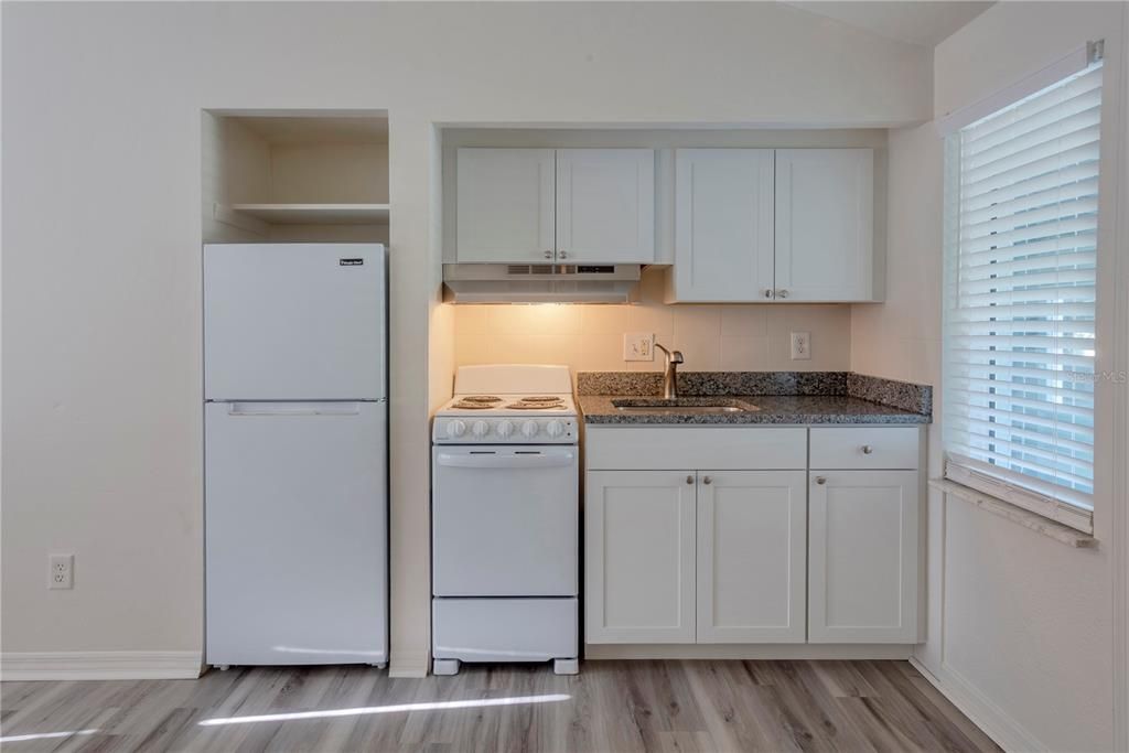 For Sale: $1,249,000 (0 beds, 0 baths, 3633 Square Feet)