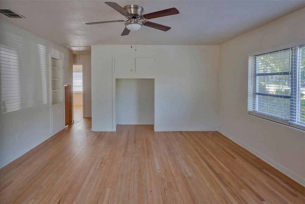 For Sale: $1,249,000 (0 beds, 0 baths, 3633 Square Feet)