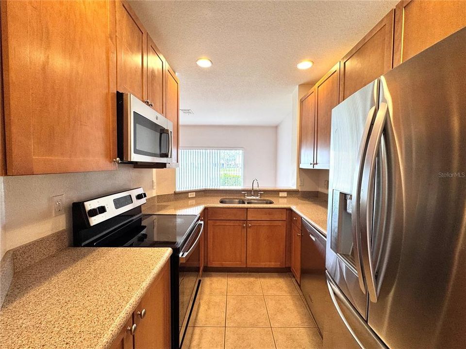 В аренду: $1,999 (2 спален, 2 ванн, 1202 Квадратных фут)
