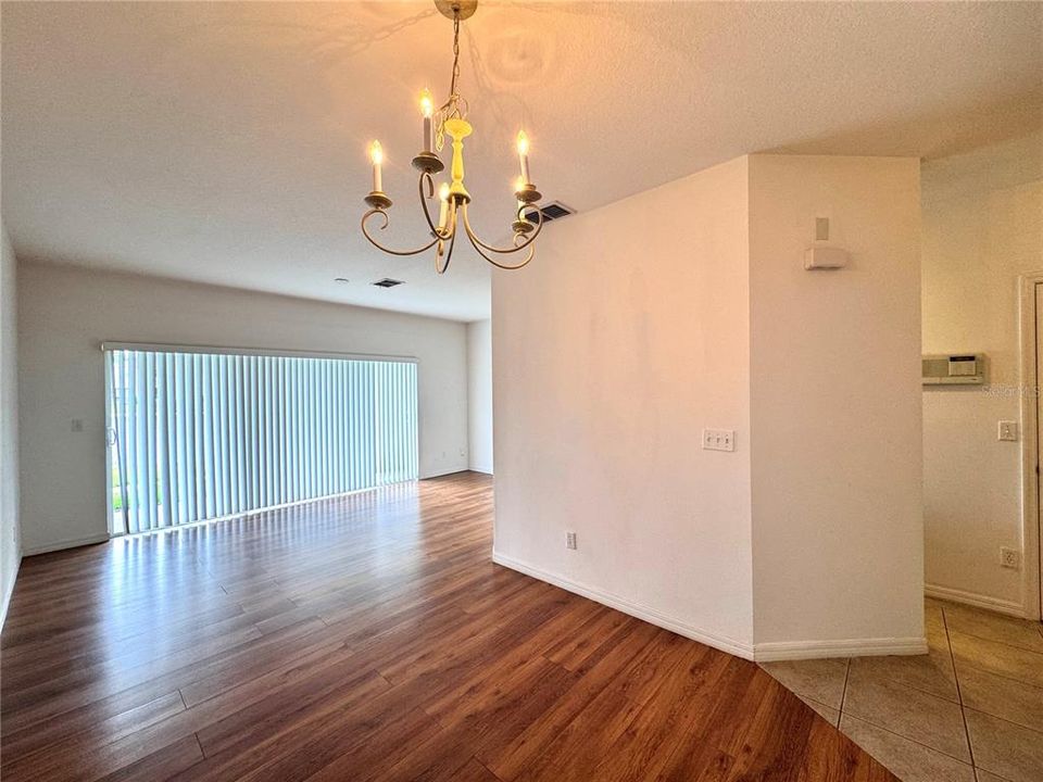В аренду: $1,999 (2 спален, 2 ванн, 1202 Квадратных фут)