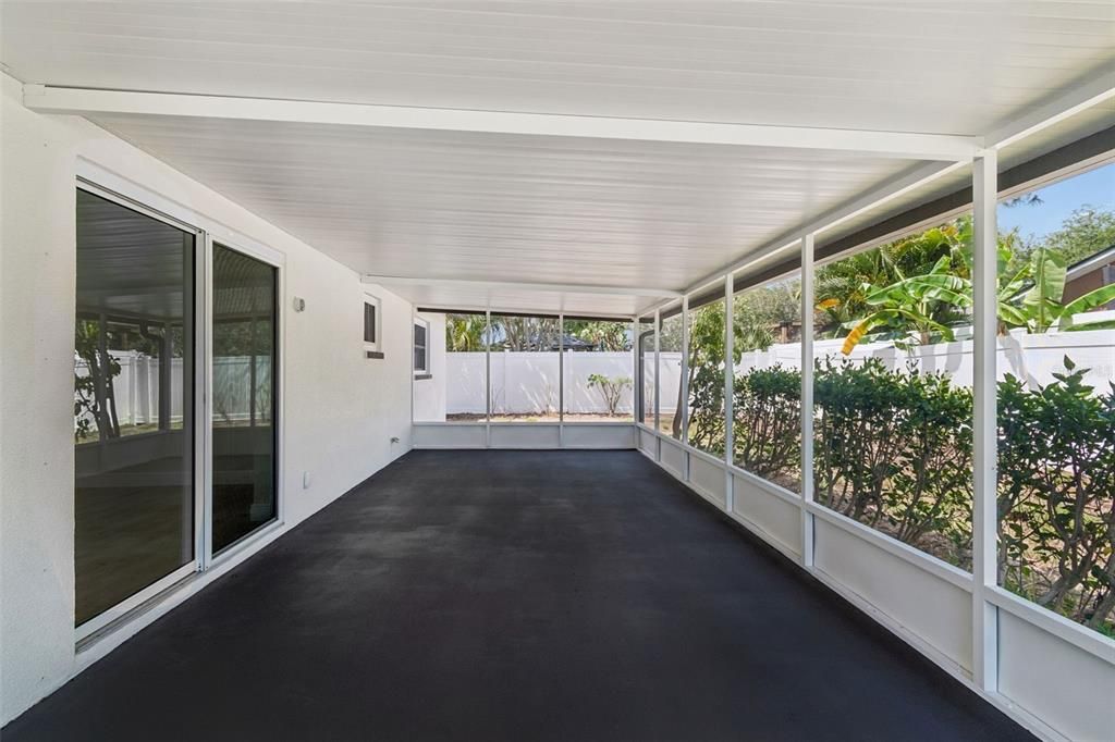 For Sale: $449,900 (4 beds, 2 baths, 1512 Square Feet)