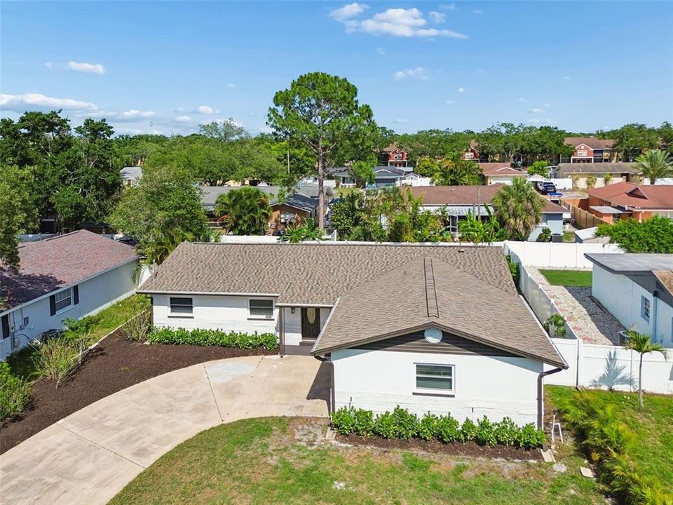 For Sale: $449,900 (4 beds, 2 baths, 1512 Square Feet)