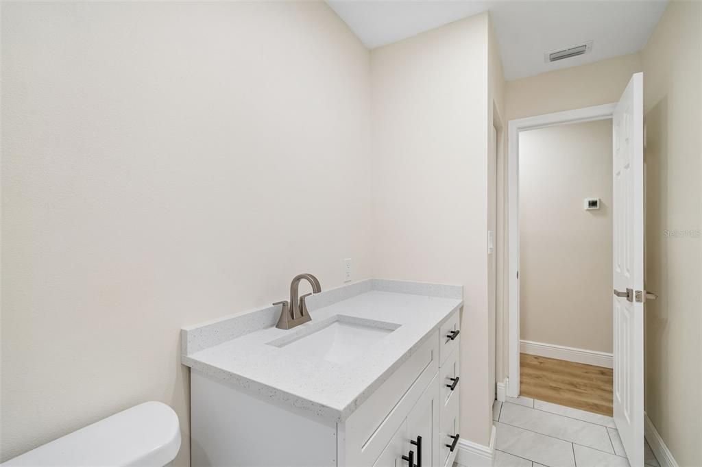 For Sale: $449,900 (4 beds, 2 baths, 1512 Square Feet)