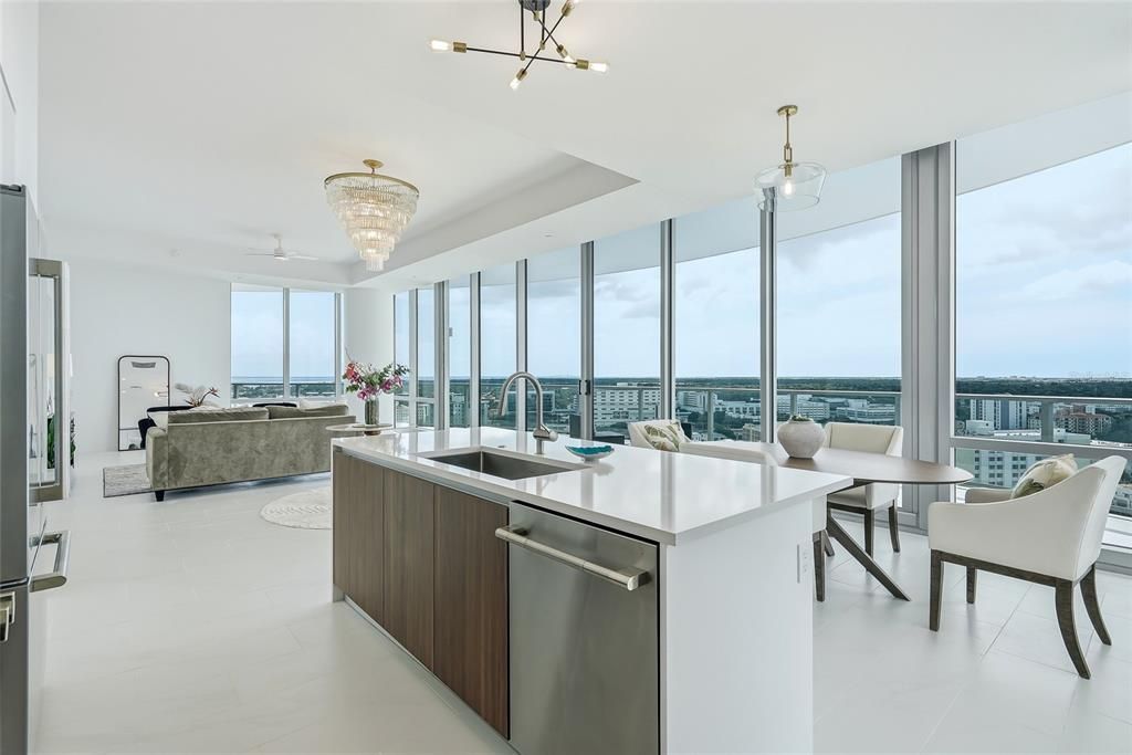 For Sale: $2,695,000 (3 beds, 3 baths, 2380 Square Feet)