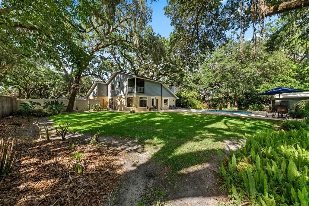 For Sale: $585,000 (3 beds, 2 baths, 1998 Square Feet)