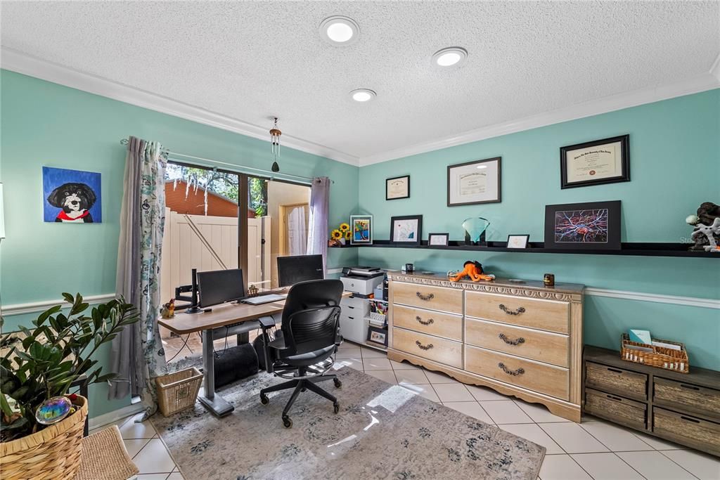 For Sale: $585,000 (3 beds, 2 baths, 1998 Square Feet)
