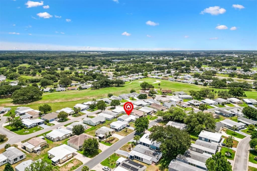 For Sale: $227,000 (2 beds, 2 baths, 936 Square Feet)