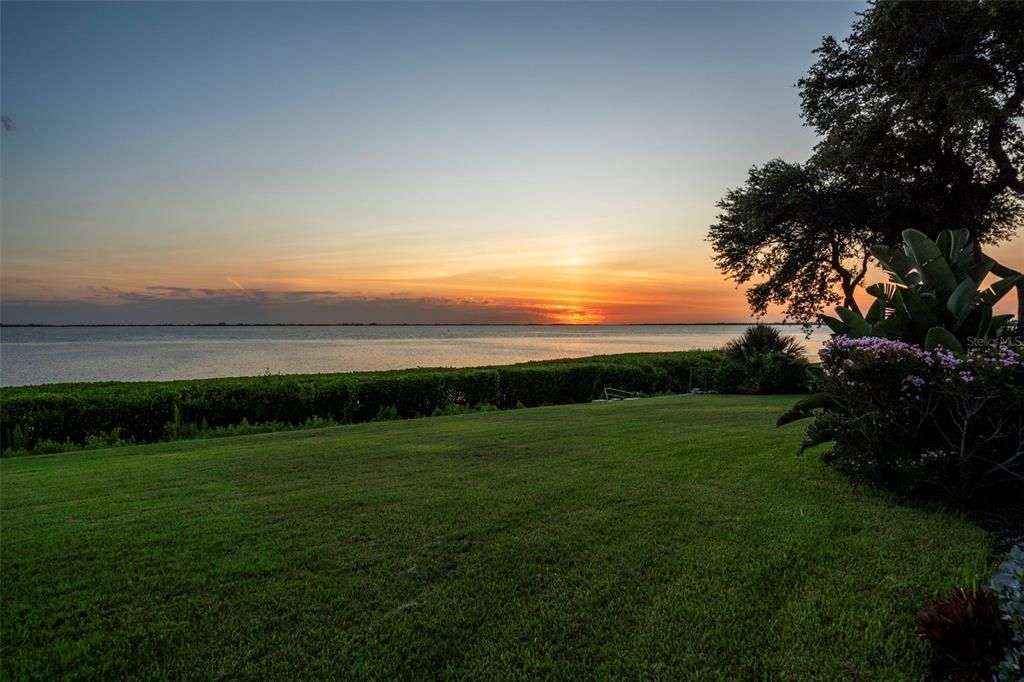 For Sale: $3,250,000 (4 beds, 3 baths, 4383 Square Feet)